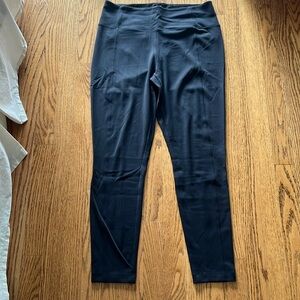 Athleta Delancey Tight black leggings stretchy